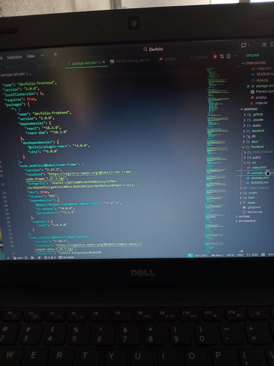 TheIntrovertedJ's tweet image. it just has to work out because 
wtf, I&apos;m so tired