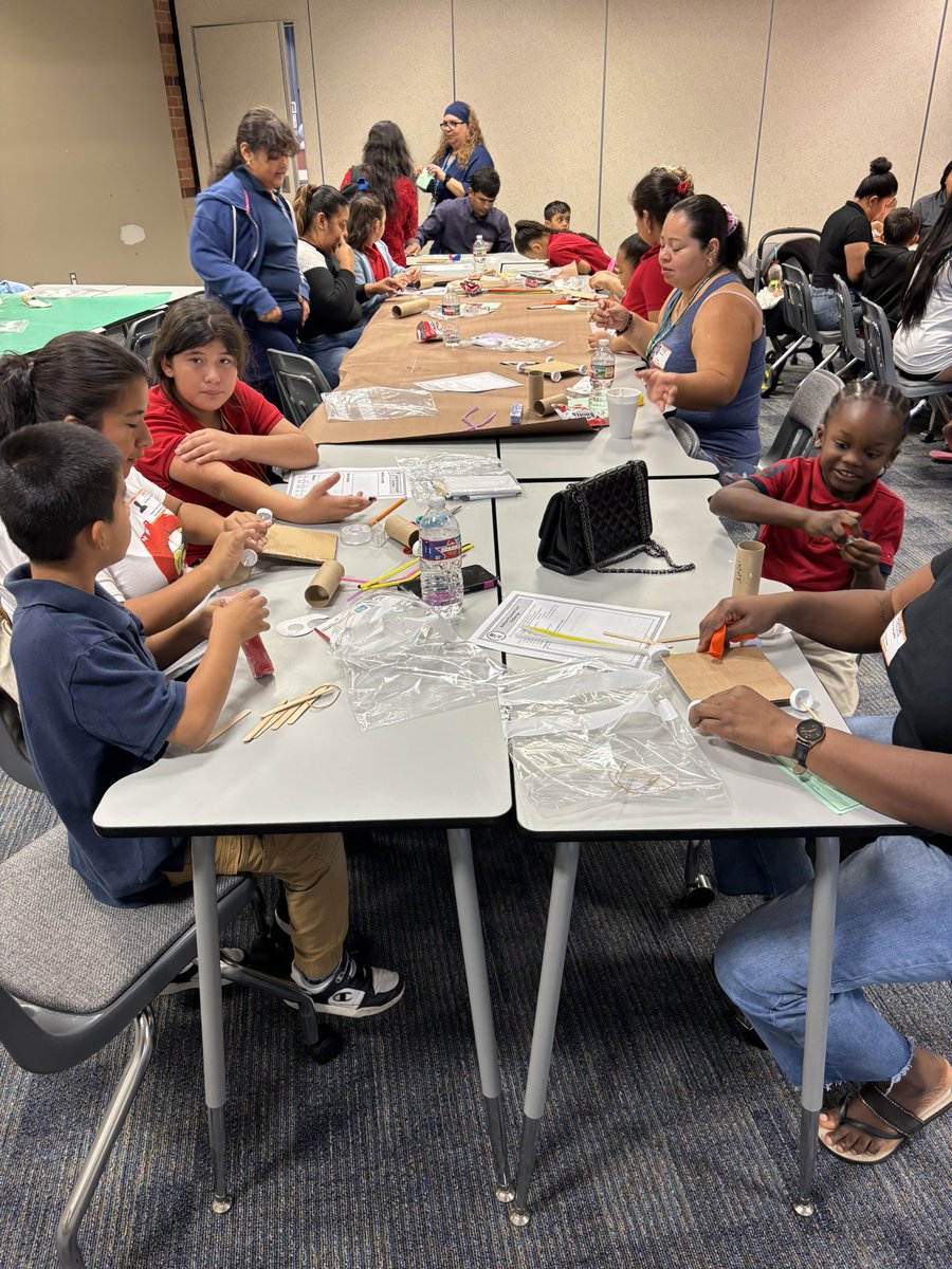 Villalpando_DL's tweet image. Kicking off Family Engagement Week with STEM Day was a blast! Parents and students teamed up to design and test balloon-powered carts 💨🚗💡 So much creativity, teamwork, and engineering fun in one room! #STEMDay #Family @Horn_Dreams_Big @aliefstem @AliefISD @AliefScience