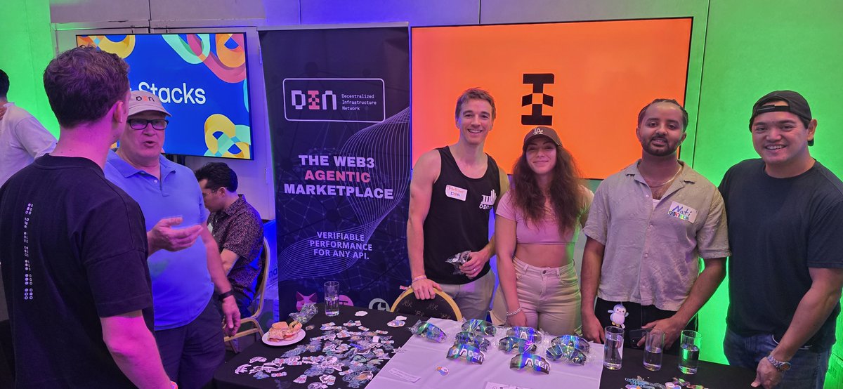 DINBuild tweet media