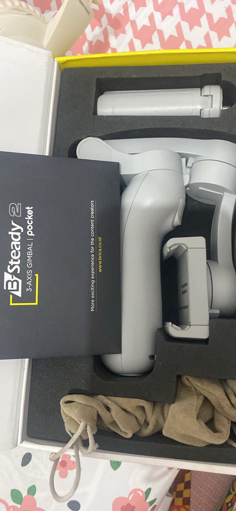 alkamoraaa's tweet image. Prelove stabilizer brica steady 2 pocket
Condition good baru dipake beberapa kali 
850k
Dikirim dari Bandung 
#wts #prelove #stabilizer