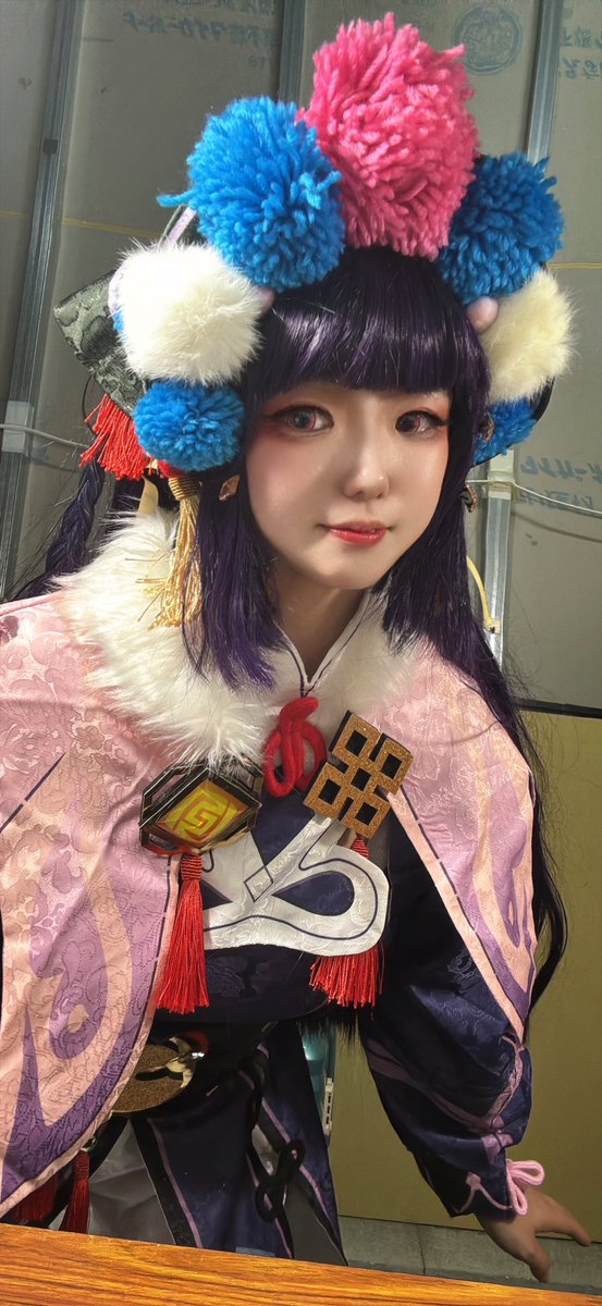 2日目鼻水とくしゃみのせいですぐ撤退した雲菫😭😭😭
もっと長くやりたかったのでうまく撮れた自撮り(加工)だけでもここで供養させて、、😇
 #富士コス  #雲菫  #原神