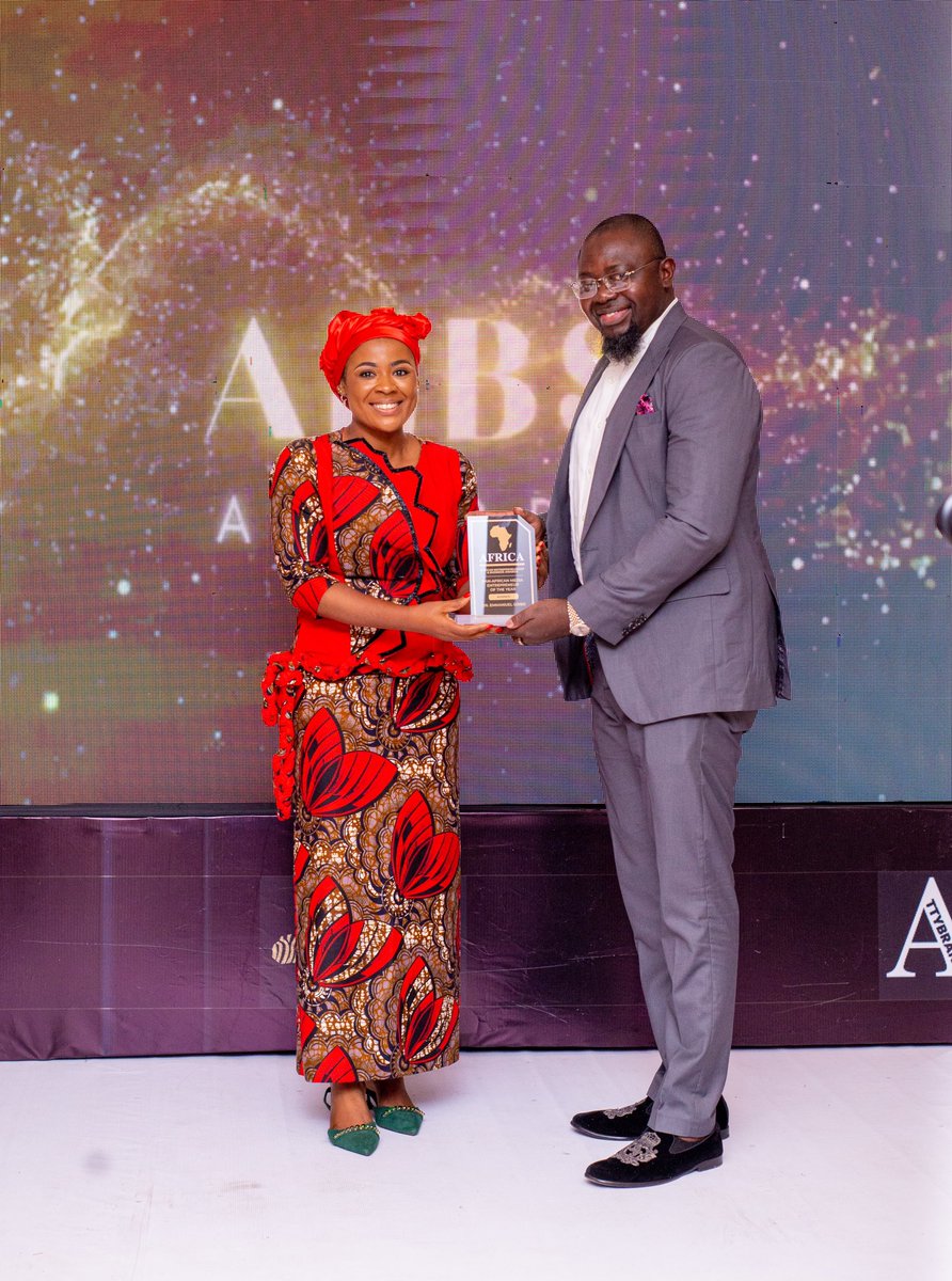 ttybrandafrica's tweet photo. The winner of the Pan-African Media Entrepreneur of The Year 2025 at the just concluded AEBS, is Dr Emmanuel Ojibo (CEO Achieving Greatness Ltd)
#aebs #aebsawards #IMD2025 BBNaija #InternationalMensDay NYSC https://t.co/Atf1dUznhz