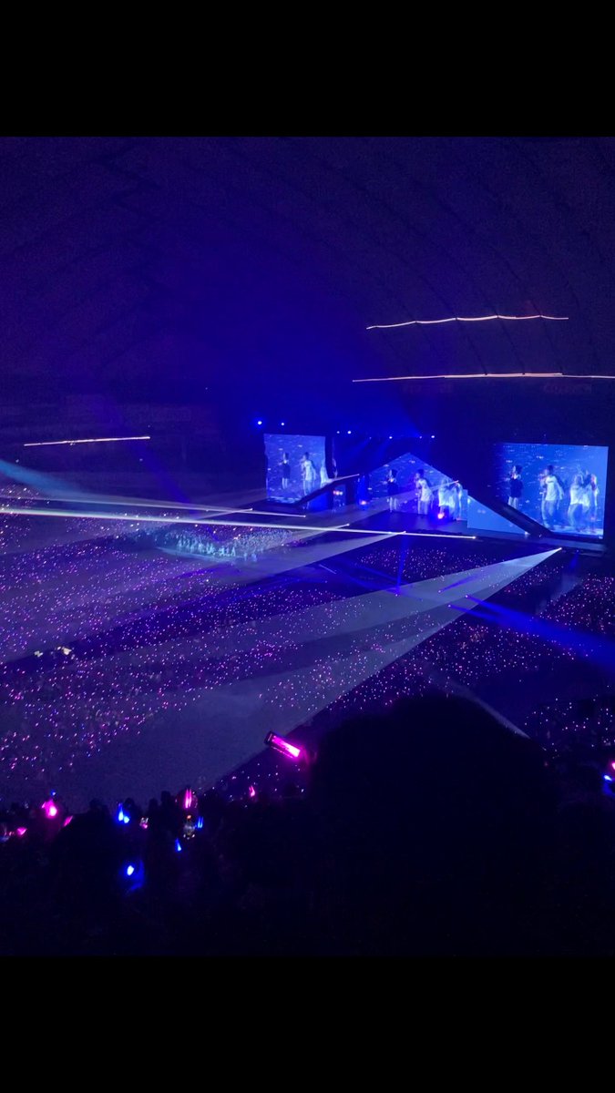 aimyoon__'s tweet image. ①突然のキティ・クロミ登場
②アンコール、crazyのEDMでぶち上げ。クラブかと思った