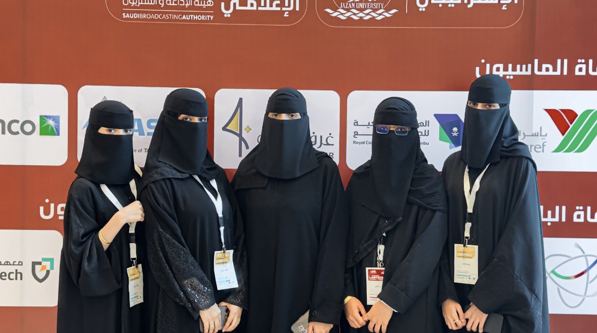 Vnz_ri's tweet image. #LabTech_2025
#JICS
#Jazan
🤍🤍🤍