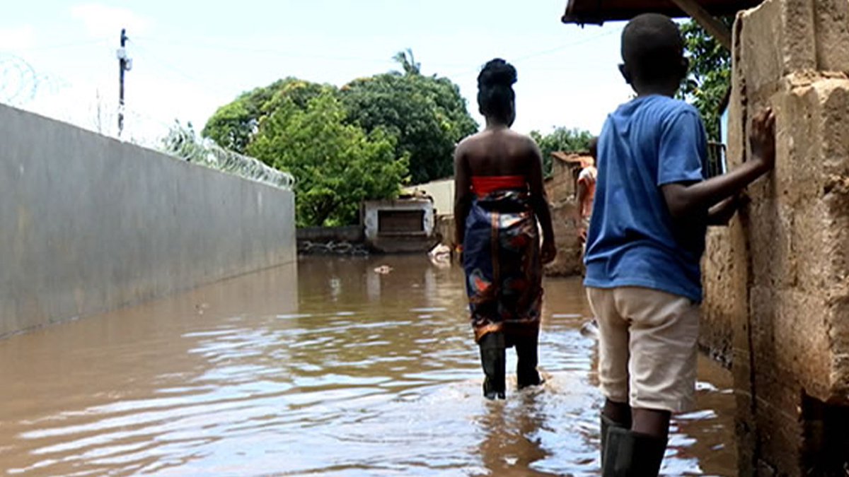 opaisonline's tweet image. Sociedade 
#mautempo #opaisonline #opais #gruposoico
 opais.co.mz/inam-alerta-pa…