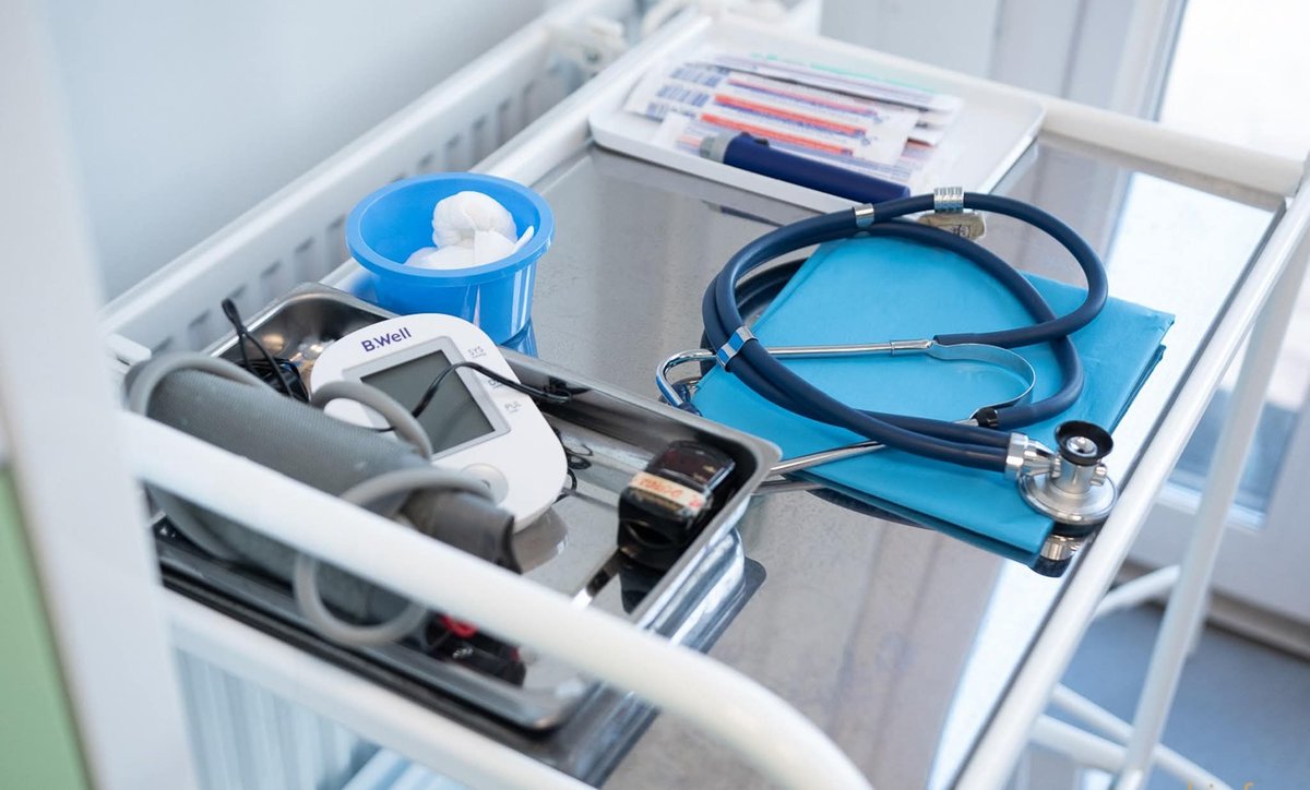 OPE D213/2023 de Enfermera/o (méritos 2): publicada en la web de @GVASanitat una corrección de errores a la convocatoria del acto de elección de destino que modifica el anexo II y amplía hasta 26-11-2025, inclusive, el plazo para presentar la solicitud  tinyurl.com/3wbt87e6