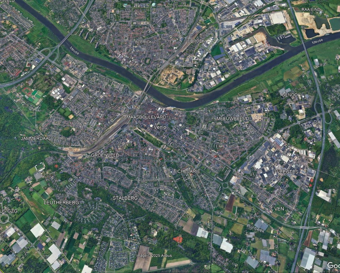 AncientsRback's tweet image. Star city of Venlo, Netherlands. 

If you have good eyesight you can see the outline of the perimeter, although the structure itself has almost completely vanished.

#engineering #civilization #atlantis #energy #network #astrology #geometry #giants #tech #tartaria #grid