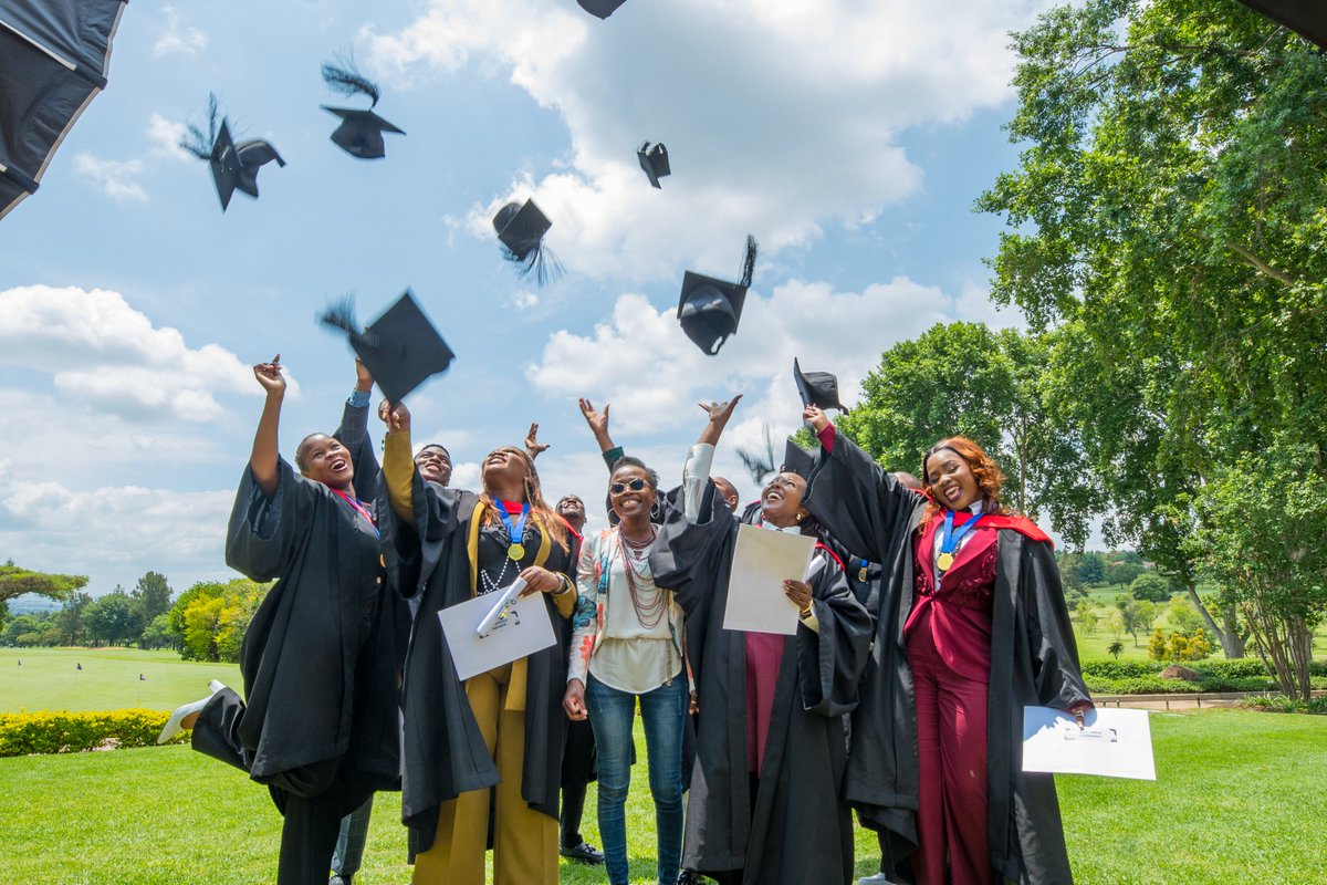 DVTSoftware's tweet image. 🎓 Proud moment for DVT! We recently celebrated the graduation of our 2025 NQF 5 Learnership cohort: 17 learners who completed the Microsoft 365 Fundamentals qualification.
Congrats to all our graduates! 🌟
#Learnership #YouthInTech #DigitalSkills