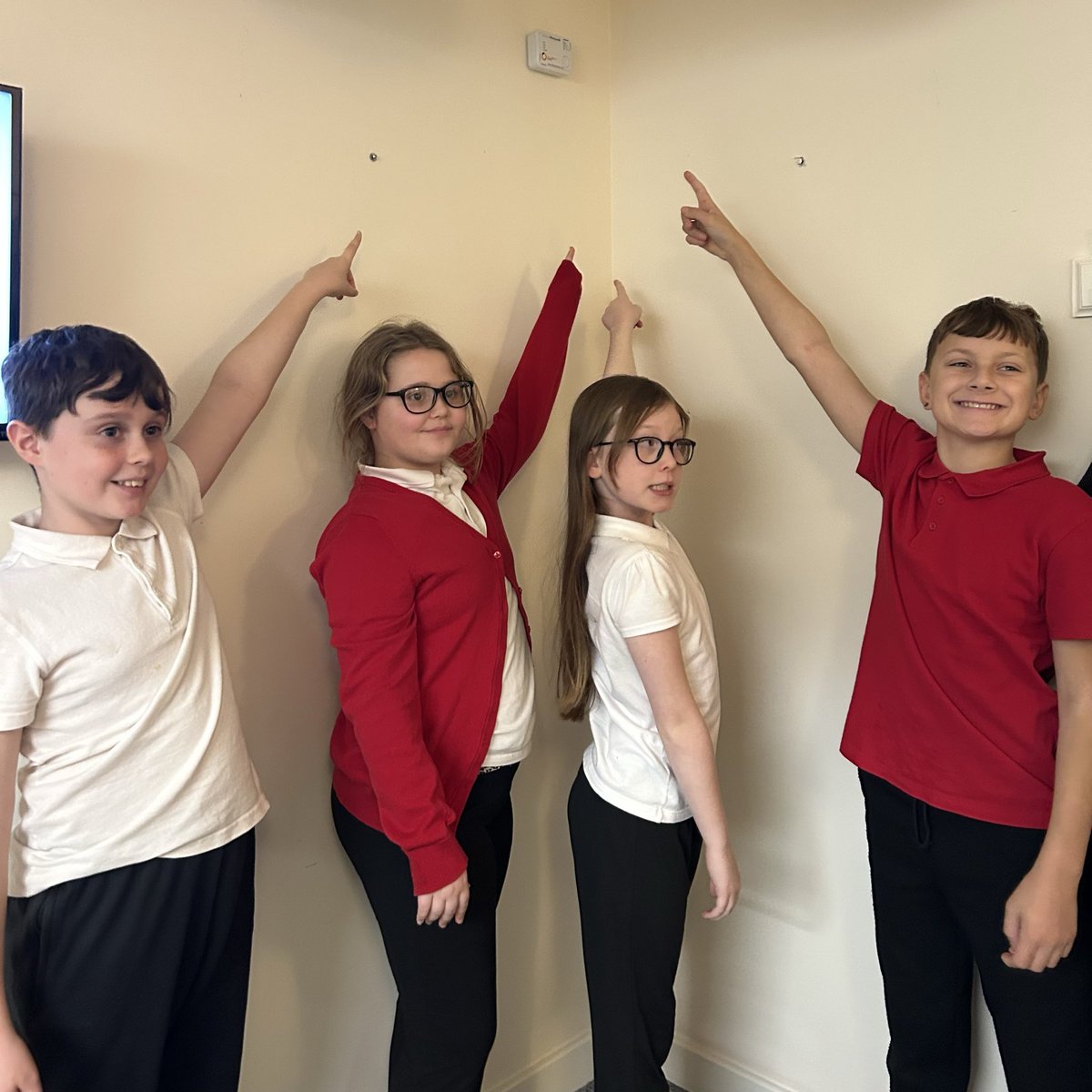 luckwellprimary's tweet photo. A fantastic time had by all of our Year 6 Shooting Stars on Monday afternoon. The children visited this immersive, interactive village designed to teach life-saving safety skills through realistic and exciting experiences. #Luckwell @ExcaliburAT @lifeskillsbristol 🫶 https://t.co/ymdm6oZT2A