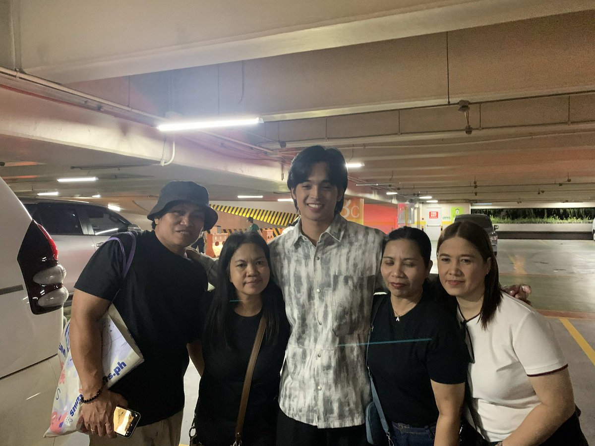 rizaaguilar15's tweet image. Kaydets we always here for you KD

KEYPOP IDOL NA SI KD