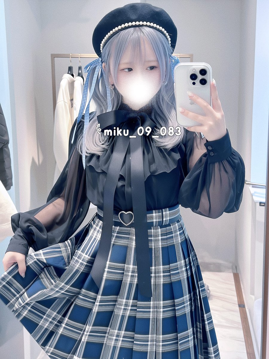 みくプロフ必読⚠ご注文受付中　0206 初音ミク」がオシャレ魔法でドレスアップ！「初音ミク× オシャレ魔女