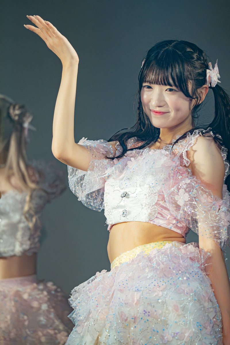 2025/10/31(金)☔#代官山UNIT
COLOR of COLOR(#CoC) - Debut Live -
I-RiBBON #代表 兼 #プロデューサー 兼
#サウナー 兼 #キティラー 兼
#プエラの絶対値👧⤴️#赤色担当♥️
そしてこの日から
#カラカラちゃん🌈#黄色担当🌼も兼任する
#楠茉夏🍵(くすのき･まなつ)さん
凄すぎる(ﾟДﾟ)
#たんちゃんねる