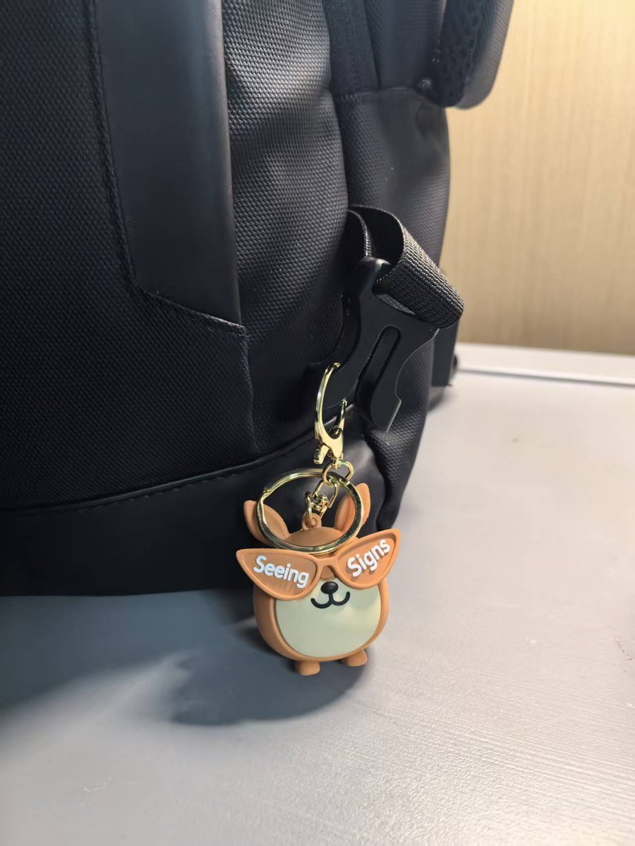 CreaMyHaOsCar's tweet image. 我為“橘仔樂園”成員準備的小禮物制作完成🎉

希望大家會喜歡這個“橘仔”掛飾，當然數量是有限的，畢竟我的金錢也是有限的😂
等到部落系統正式上線，我看看有多少人加入我的部落再來構想分配方法吧😁