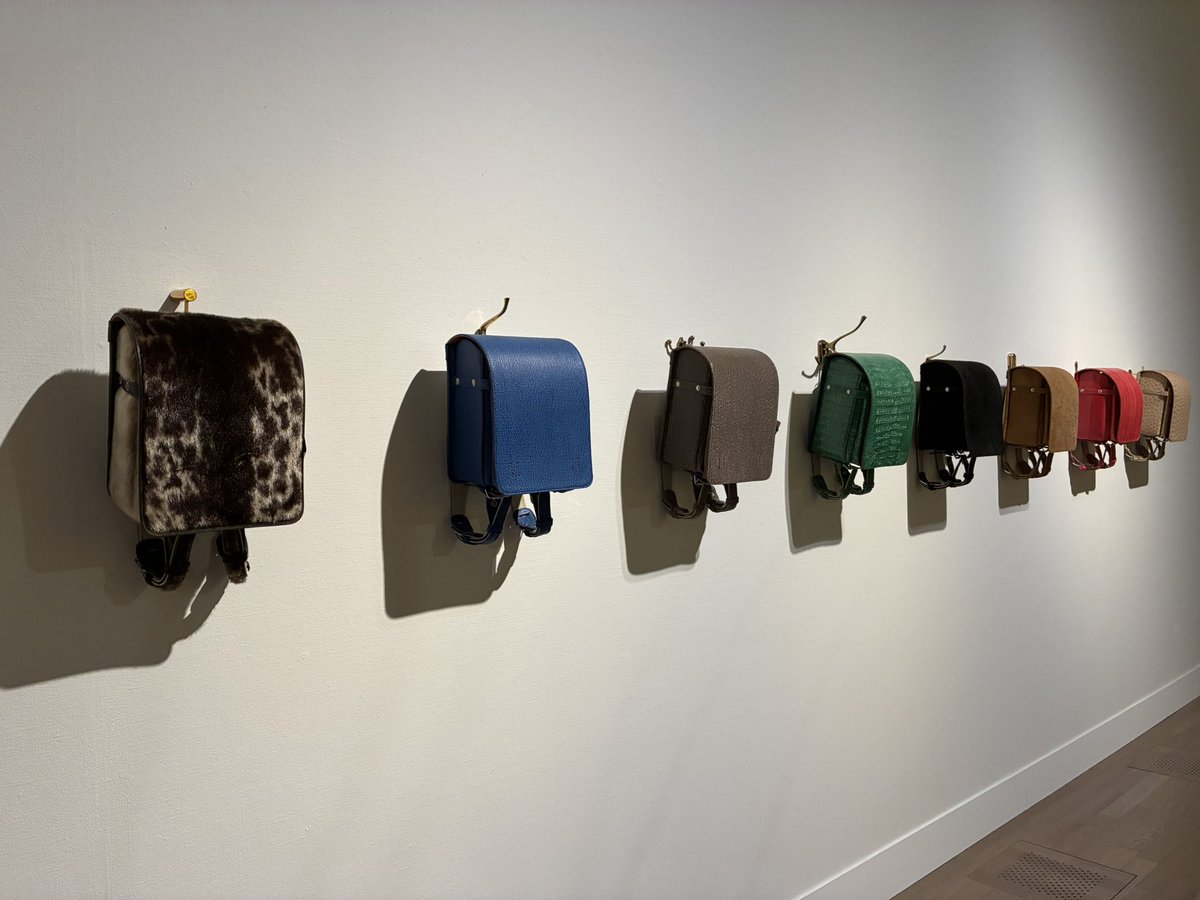 ざっくりながら平成前半のアートを俯瞰できたかも。 「時代のプリズム