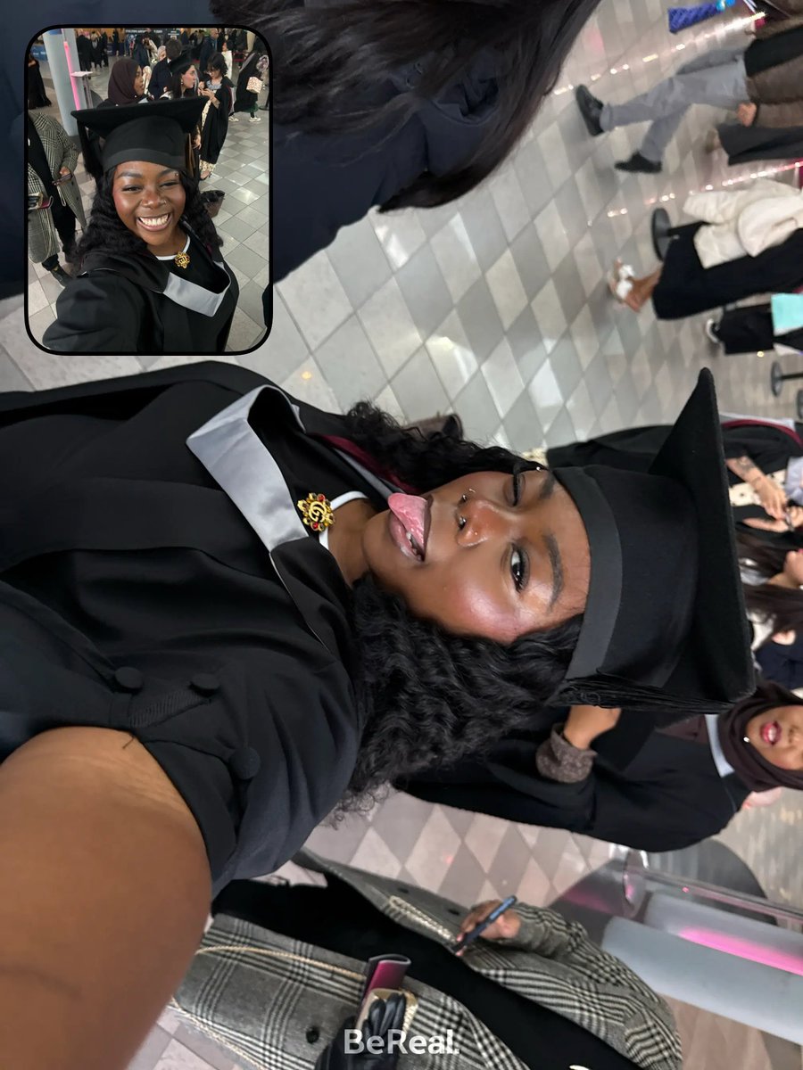 ih8breathin's tweet image. BeRina GraduATE