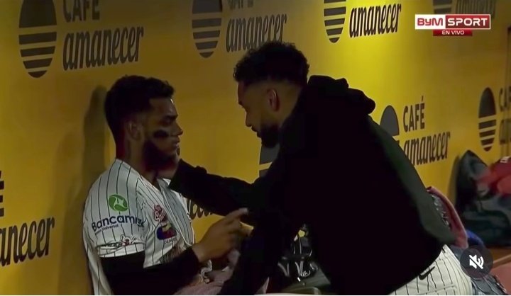 Leonrv8's tweet image. @leones_cbbc  EN UNA DEPRESIÓN DEPORTIVA!!! 

Explicar lo que sucede en 🦁 ya resulta un tanto ambiguo. Es un compendio de factores que tienen al equipo sumergido desde casi 3 años en una racha negativa. Desde dueños hasta CT. Todo ha Sido un desastre total. Sigo 👇