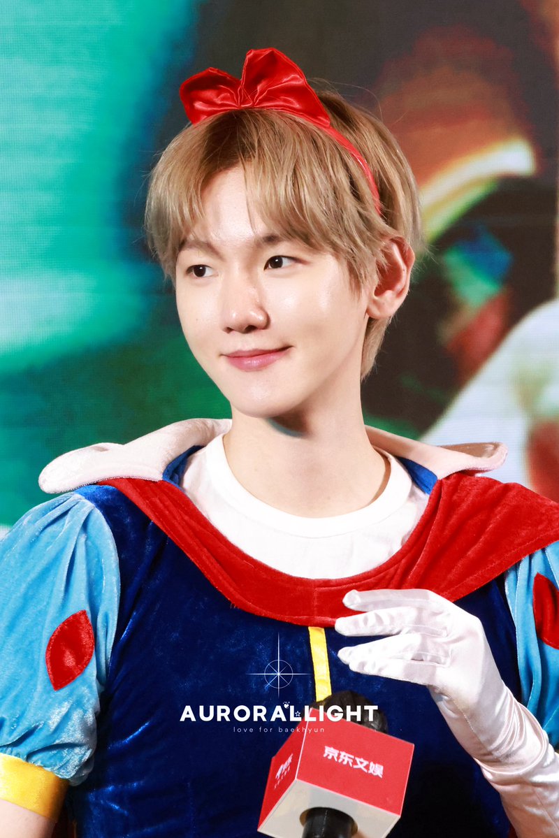 auroraLlight_BH's tweet image. 251116 JINGDONG in Shanghai

공주님

@B_hundred_Hyun 
@BAEKHYUN_INB100 
#백현 #baekhyun #伯贤 #ベクヒョン