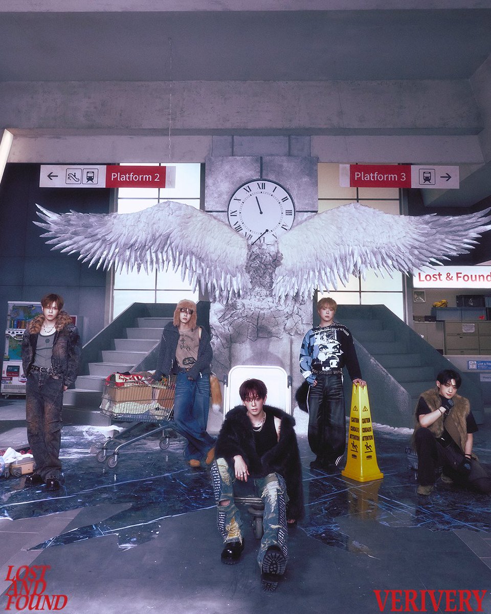 the_verivery's tweet image. VERIVERY 4th SINGLE ALBUM
[Lost and Found]
 
OFFICIAL PHOTO &apos;Photobook&apos; ver.
 
🎧 2025. 12. 01. 6PM (KST)
 
#베리베리 #VERIVERY #VRVR
#Lost_and_Found
#20251201_6PM