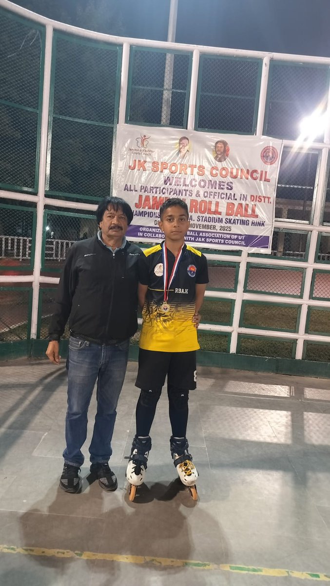 🎉 Proud moment for SSN!
Cadet Medhansh Singh (Class X) clinches Gold in U-17 District Roll Ball Championship.
Now preparing for the National Championship!
Principal congratulated him
#SainikSchoolNagrota #RollBall #SportsJK #JammuAndKashmir #NCCDirectorateJK #PRODefenceJammu