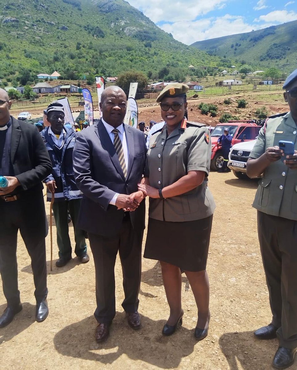 SANDF_ZA's tweet image. #SAArmy Article || Tebe Tebe Bridge Officially Launched, Strengthening Rural Safety and Access.

facebook.com/share/p/17hSJy…

#SANDF
#SAArmy
#PrideOfLions
#WelisizweRuralBridges