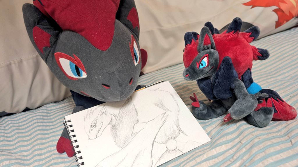 Aoneko_Bell's tweet image. #ゾロアークの日
🥰