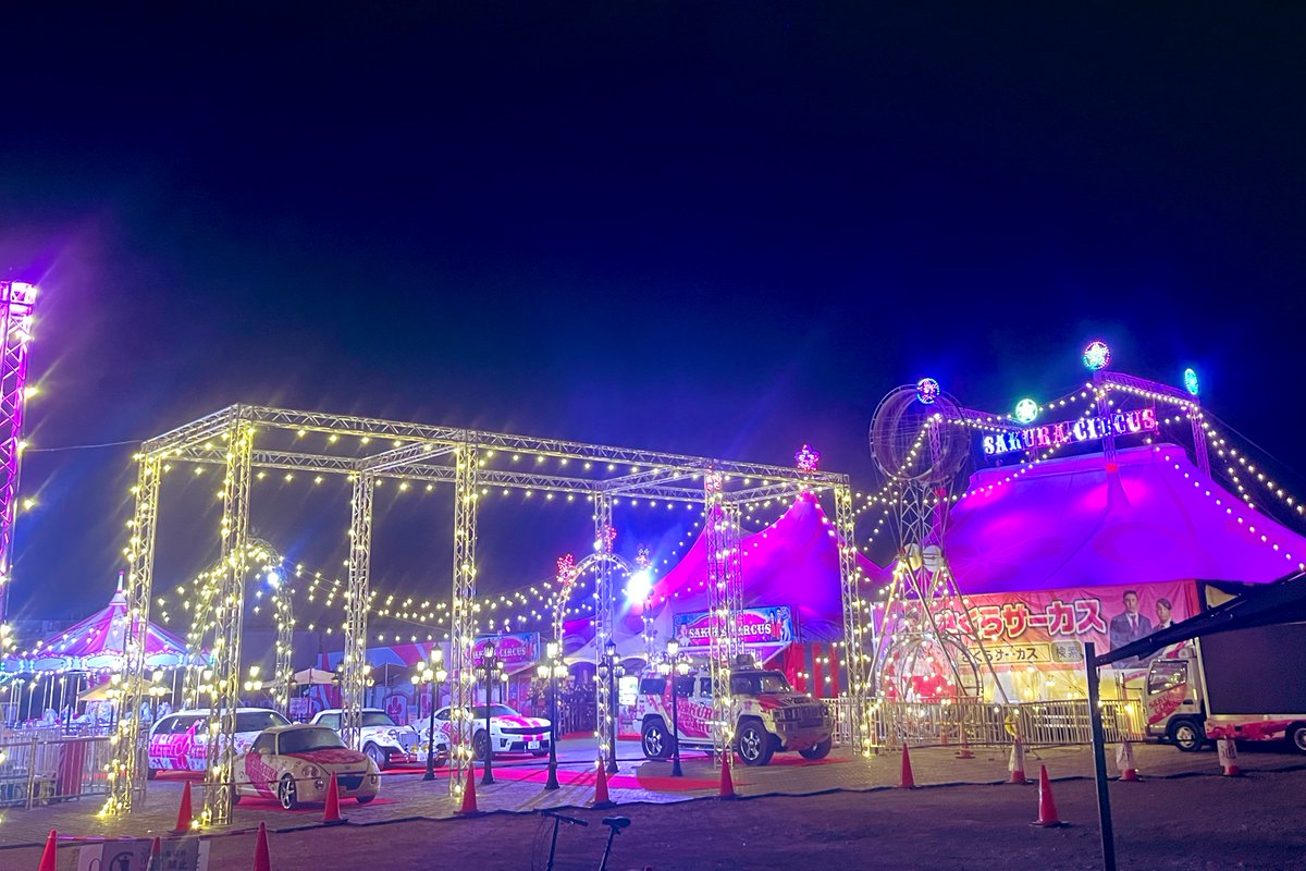 html_sns's tweet image. サーカス見てからくりとかジャグラーとか言うのだいたい友達🎪🤡