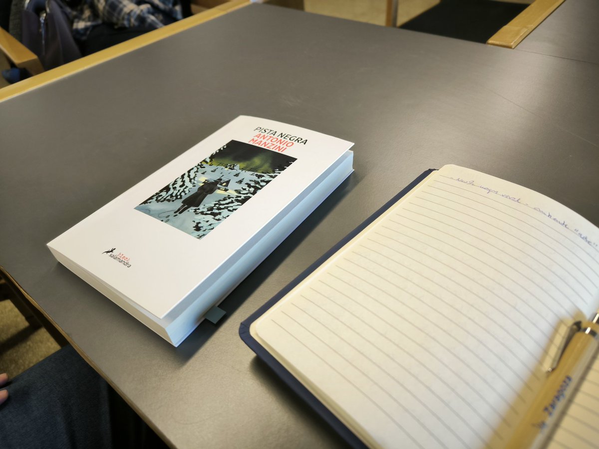 La_UPM's tweet image. 📖Compartir la afición por la lectura e intercambiar opiniones en torno a los libros: el Club Literario #UPM se ha reunido presencialmente en #ETSAM, en una actividad dentro de #UPMConecta.
📩Más info del Club en felipe.jimenez@upm.es
¡Seguimos en UPM Conecta!
#somosUPM