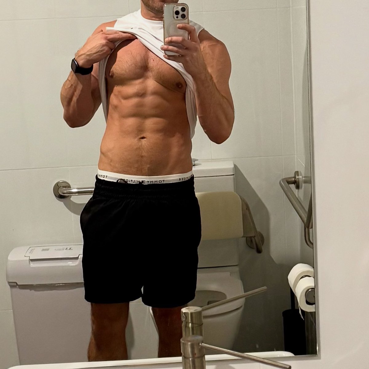 L (@aussiegrower88) on Twitter photo 