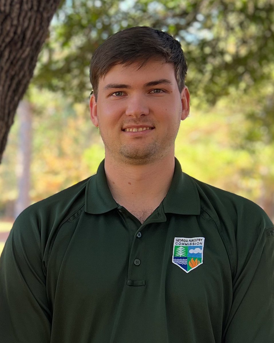 Congrats to Matthew O'Connor, who was just named GFC's Forester of the Year! Learn more about Matthew and his award at gatrees.org/vidalia-forest… 🌲🌳👷‍♂️ #jobs #career #forester #forestry