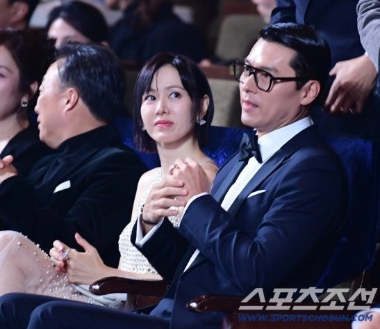 AmLiRa7's tweet image. How it started              How it's going