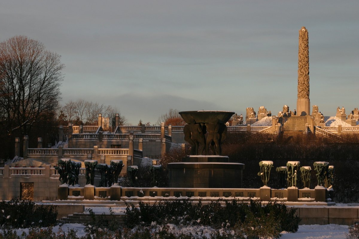 RomanP314's tweet image. Frogner Park #oslo #park #WINTER