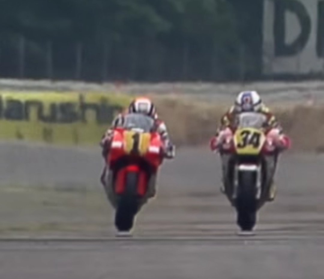 ApacheRossonero's tweet image. Il sorpasso del millennio,ma che cazzo ne sapete voi ???