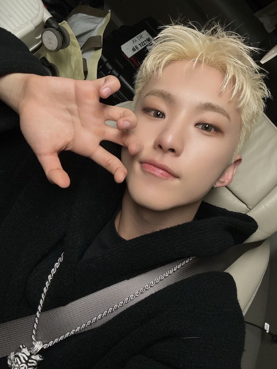 leeknowpen's tweet photo. ホシは毎週来てくれて…🥺
ありがとう✨
本当に1番嫌な月曜日に「carat〜元気にしてるー？」ってね
忙しい時期に沢山撮り溜めしてくれて
ありがとう🙏
사랑해❤️💫

#HOSHI #호시 https://t.co/1qaepweVAO