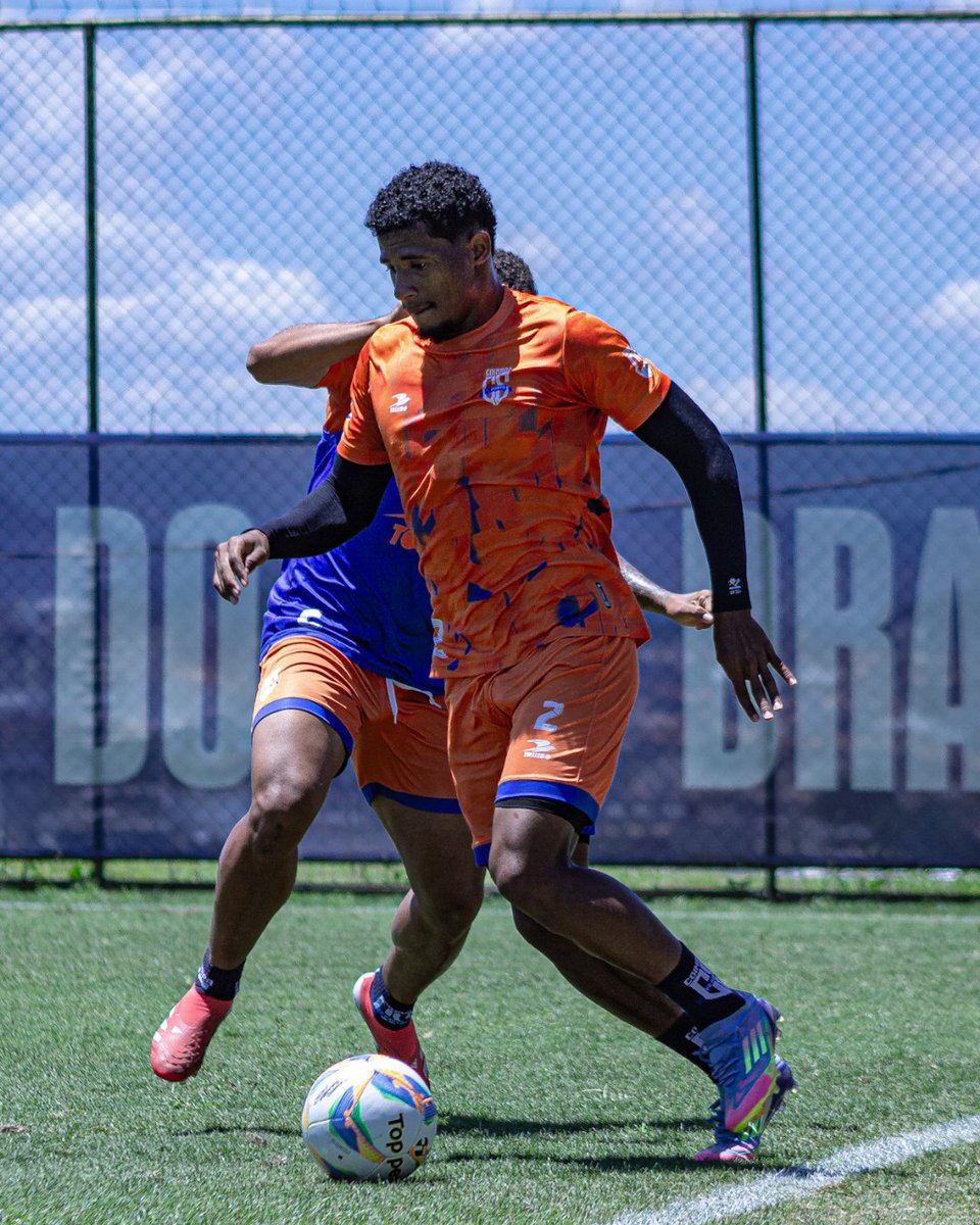O dia a dia é que faz a diferença no jogo! 

Treinamento forte para a final do próximo sábado, (22/11), às 15h, no Estádio Flávio Guimarães, contra o Essube. 

Vamos em busca do bicampeonato da Segundona do Estadual e do nosso retorno ao Módulo ll da elite do futebol mineiro.