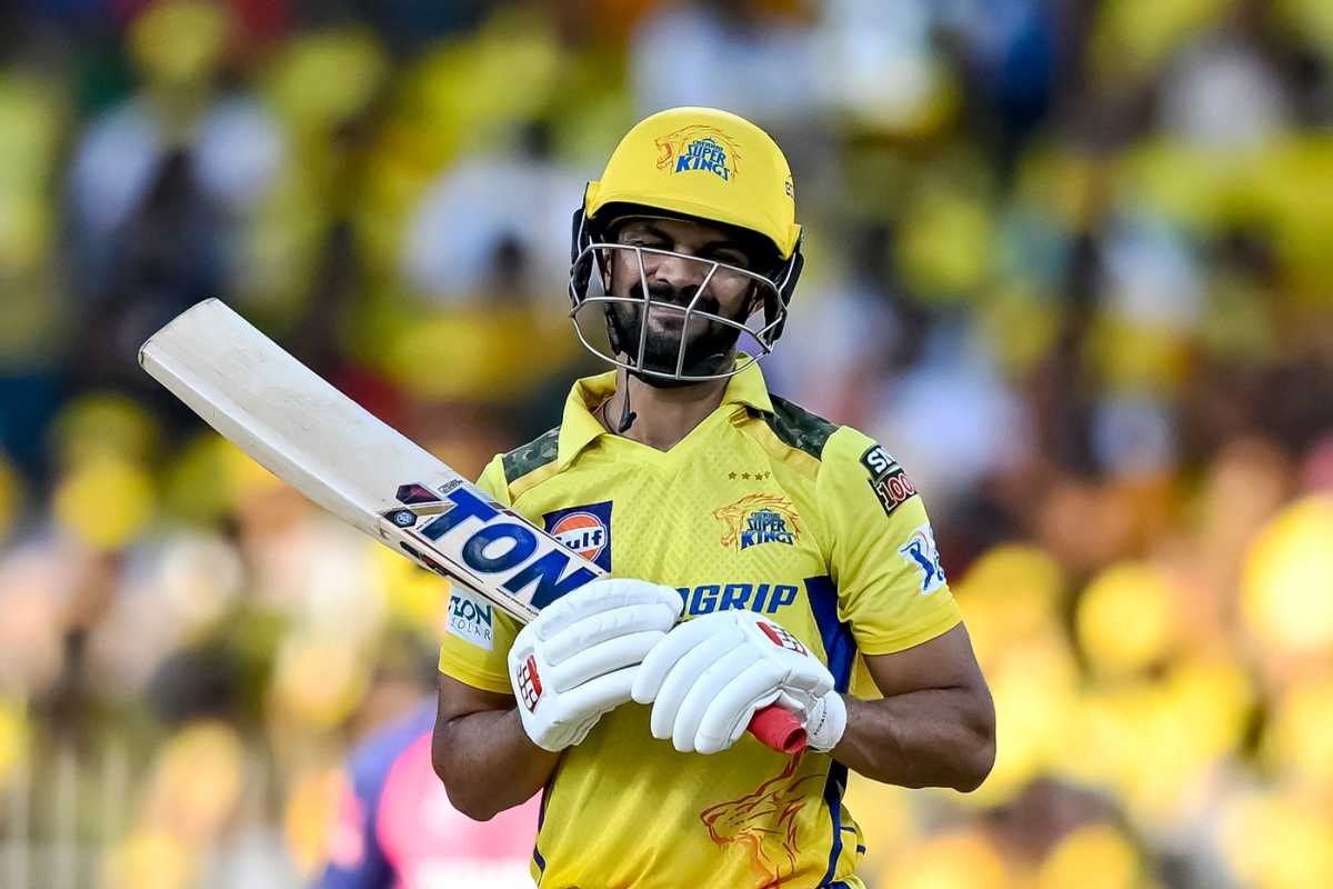 CricCrazyJohns's tweet image. 🚨 RUTURAJ GAIKWAD - PLAYER OF THE SERIES vs SOUTH AFRICA A 🚨

- 3 Innings
- 210 Runs.
- 105 Average.
- 1 Hundred.
- 1 Fifty.