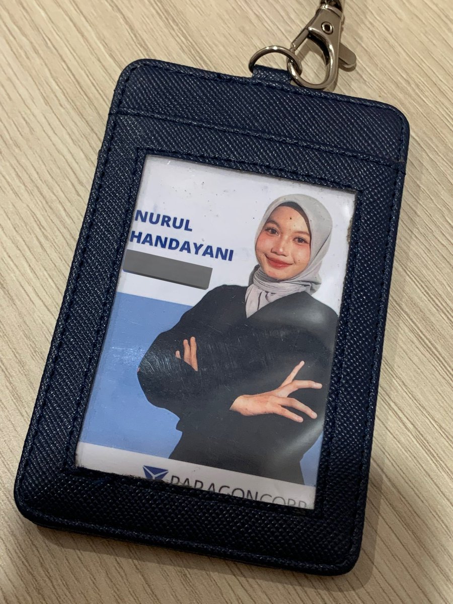 yupiiyuppp's tweet photo. mimpi aku dari dulu, mimpi (lebih tinggi) lagi sekarang>.< #paragoncorp
from this. to this. https://t.co/QNE9G5RB03