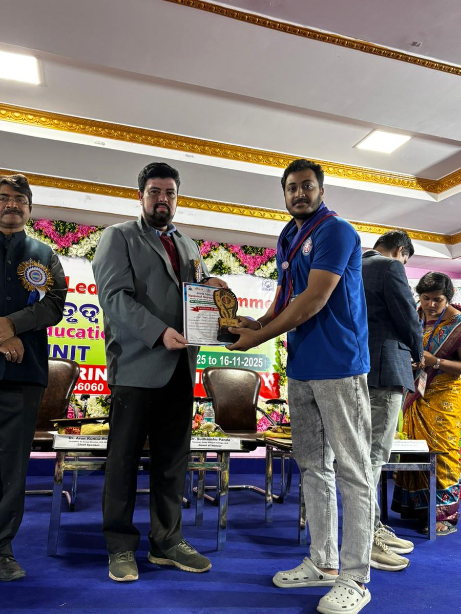 CTEBalasore's tweet photo. NSS District Level Youth Leadership Training Programme at BCET, Sergarh which was held from 14th Nov to 16th Nov, 2025. During Programme , the students of CTE, Balasore performed and won several  prizes and certificates.
@DHE_Odisha
@ncte_official
@OdishaOshec https://t.co/FWfPh8a5F0