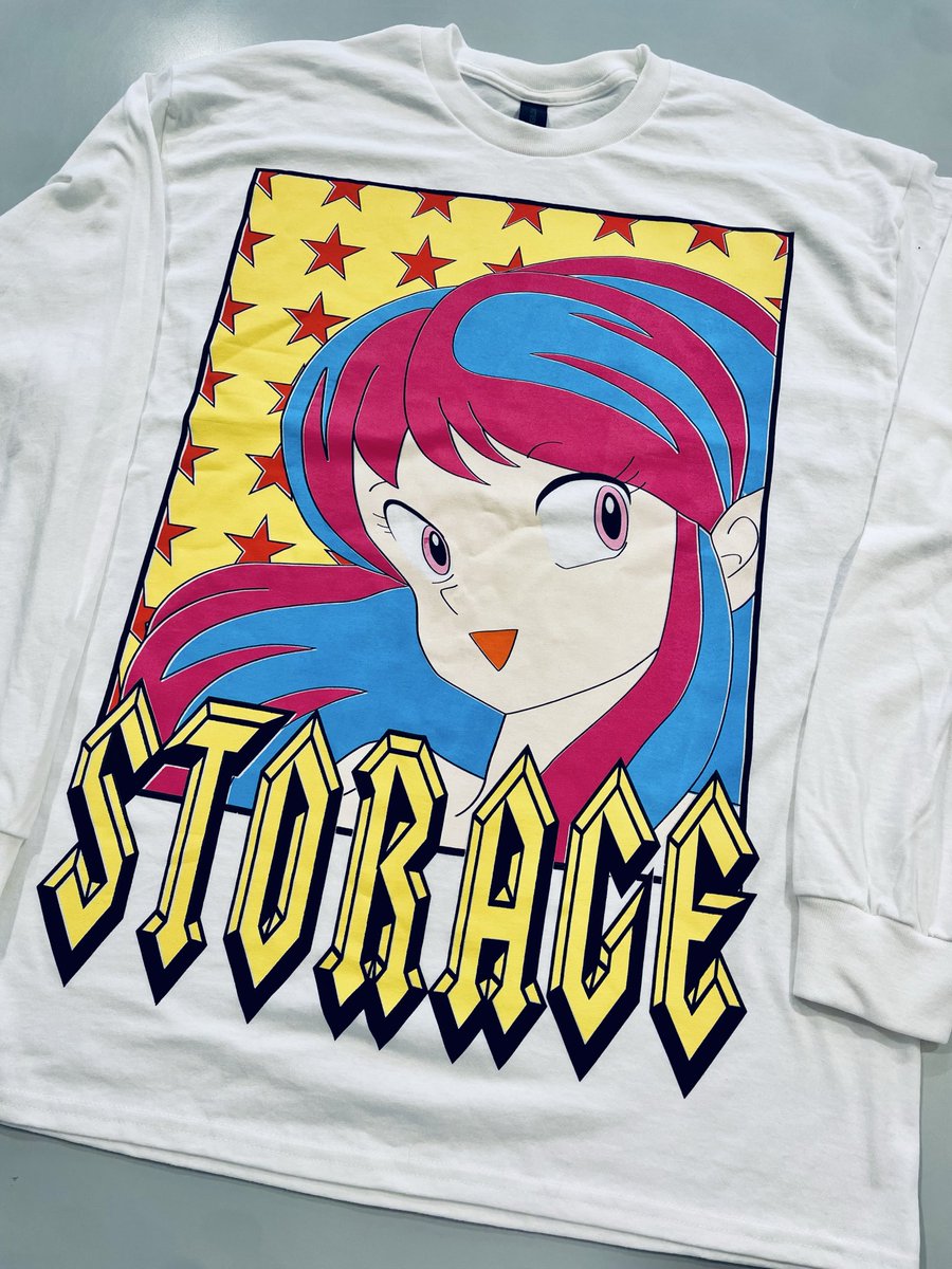 kamitora125's tweet image. #世にも奇才なteeの世界　今年40着目　

北の大地のS先生の作品。

万人がわかるアイコン、キャッチーな配色、そして大判。

好きな要素がテンコ盛り！

大切に着させていただきます👍

#silkscreenprinting
#sampling
#silkscreen 
#bootleg
#Tシャツ #シルクスクリーン
#bootcouture