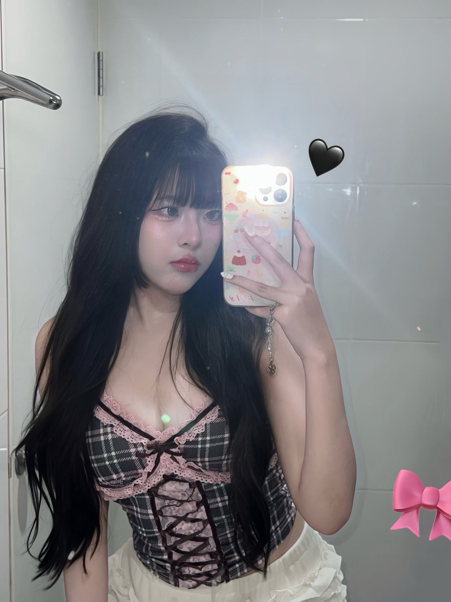 Airin_CMJ's tweet image. Love me ?