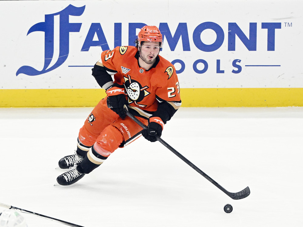 The Jorge Pucks 2025 NHL DFS Breakdown: Wednesday 11/19 article is live!! <a href="/jorgepucks/">JPucks</a> previews tonight's 4-game NHL slate!!

fantasyguru.com/jorge-pucks-20…

#NHL 
#DFS