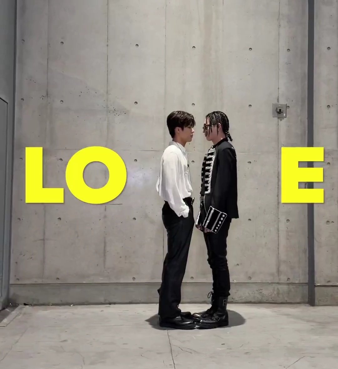 bemyybbh's tweet image. รุจองไม่โดนเพื่อนล้อแล้ว