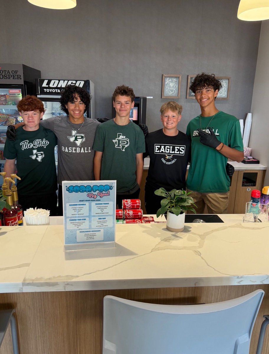 ThePHSBaseball's tweet image. Freshmen dudes volunteering at Toyota this weekend!   #Servicetoothers