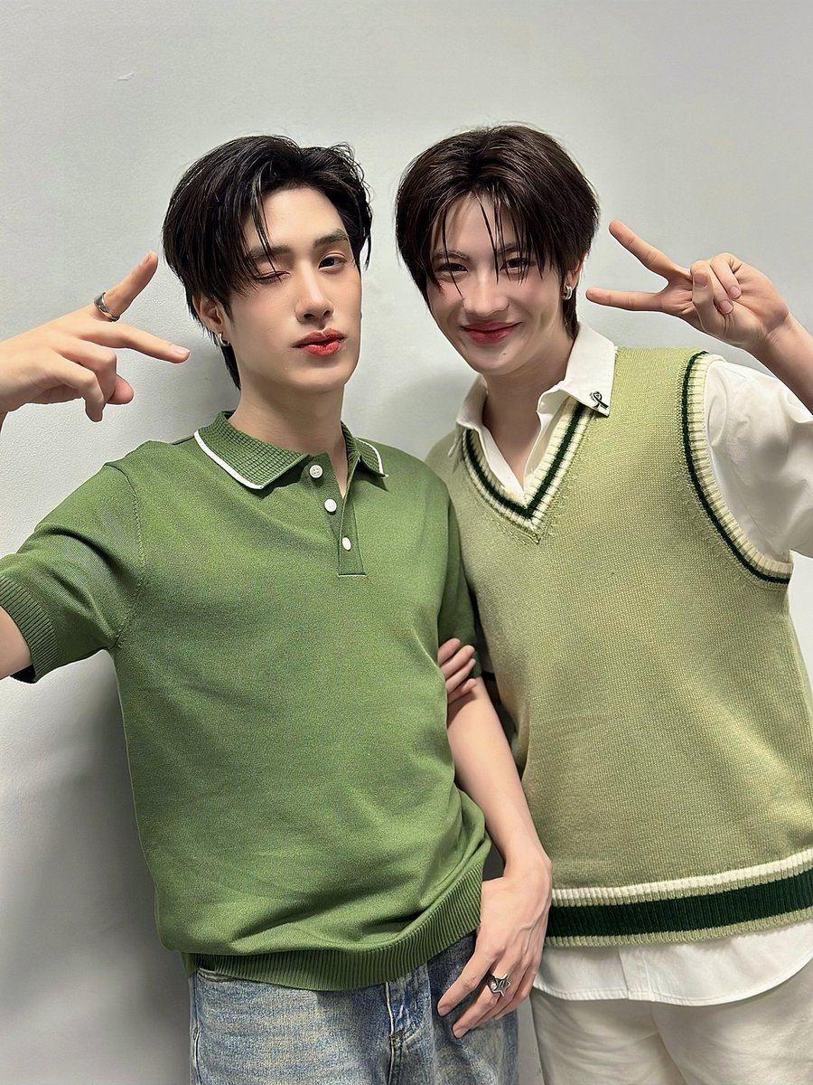 DomundiTV's tweet image. พบกับ “เติ้ล” @TLE_mtm และ “เฟิร์สวัน” @firstone_wnk ได้ใน Atlanta x Tle FirstOne ✨️

รับชม Live ได้ทาง
🔗 : facebook.com/share/v/17nvE1…

TLE FIRSTONE ATLANTA FOO FOO
#AtlantaFooWithTleFirstone