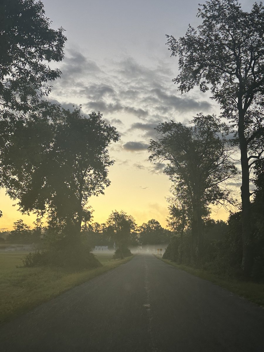 liz_july4th's tweet image. Good Morning, My Dearest Followers 💕💕💕

During my time in #Saratoga #UpStateNY, I went looking for this #historical marker 👇👇👇#Washington #Knox 

Yes, it was pre-sunrise lol and yes, I do rest during my road trip shenanigans. 🧵🧵