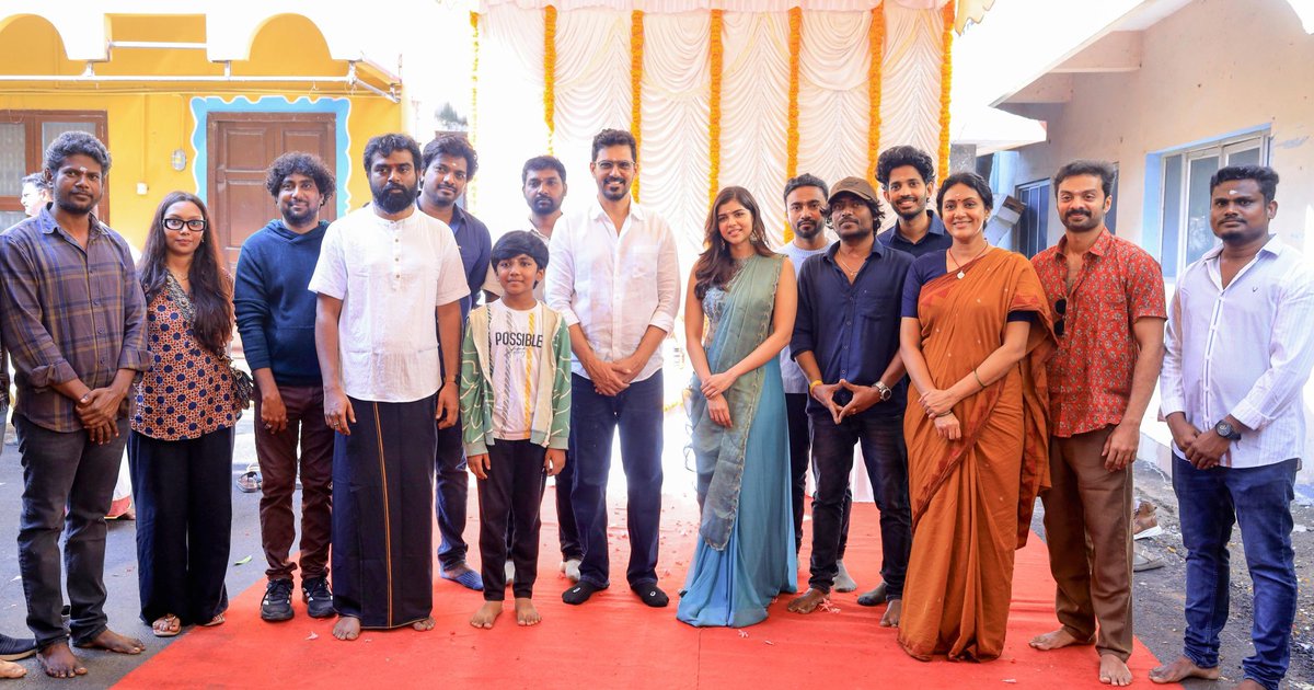 IndianClicks's tweet photo. Potential Studios officially begins shooting for Project No.7 with a pooja ceremony today! 

Starring @kalyanipriyan in the lead, this film marks their 7th venture after the critical & commercial success of #Black.

Stay tuned for more exciting updates soon! 
#ProjectNo7 

#Devadarshni @vinoth_kishan #ThiraviyamSN @justin_tunes @gokulbenoy @Aral_Thangam #MayaPandi @prabhu_sr @rthanga @Potential_st
