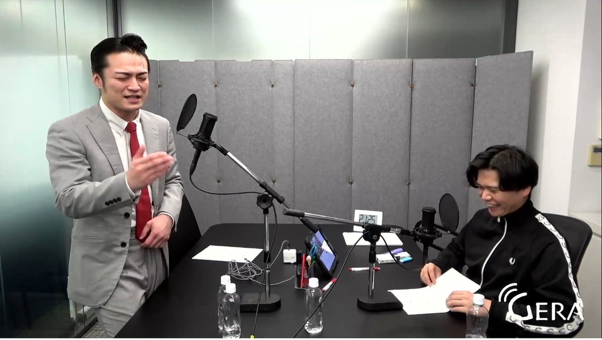 kevins_gera's tweet image. ✌️生配信中✌️
白舌、残尿を調整するコンボイ

＜YouTube＞
youtube.com/live/74W9xy5e0…

＜GERA＞
link.gera.fan/livestream/wJk…
※GERAアプリではメンバーシップ限定でアフタートークも映像付きで観られます👀

感想は #男前放送