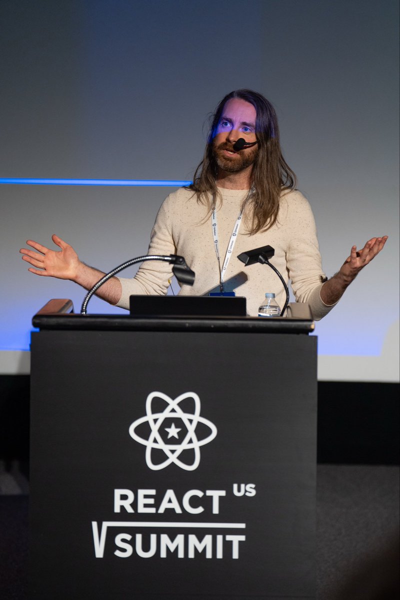 ReactSummit's tweet image. Kristopher Baumgartner on the #ReactSummitUS stage💚