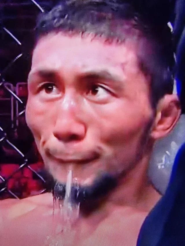Ni5nha's tweet photo. Je cherchais une photo d'Orolbai pour ma vidéo Youtube je pleure de rire depuis 10 minutes https://t.co/tX1d7yeSom