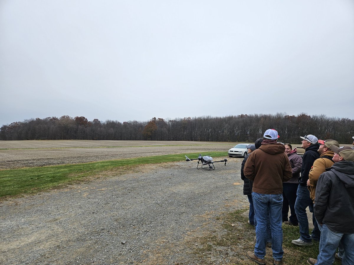 ForrestLang78's tweet image. Yesterday my Crops &amp;amp; Soils Practicum students got to hear from current @osuati student Skylar about his drone imaging business that he started over the summer. @CFAES_OSU alumni Evan Thomas who is partner in a drone dealership also spoke about spraying drones!
#ATI #CFAES