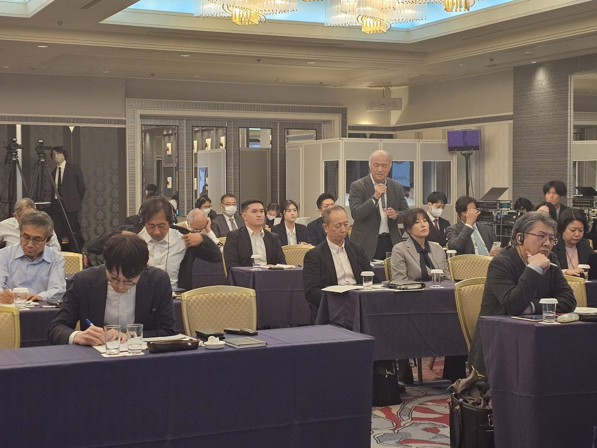 Dosym Satpayev tweet media